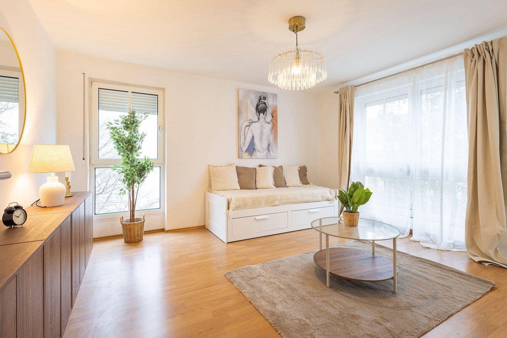 Pronájem bytu 1+1 33 m², Schleißheimer Str. 207, München, Bavorsko Pronájem bytu 1+1 33 m², Schleißheimer Str. 207, München, Bavorsko