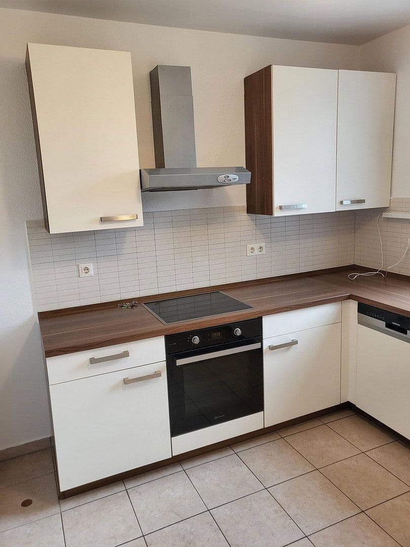 Prodej bytu 3+1 70 m², Berlin, Berlín Prodej bytu 3+1 70 m², Berlin, Berlín