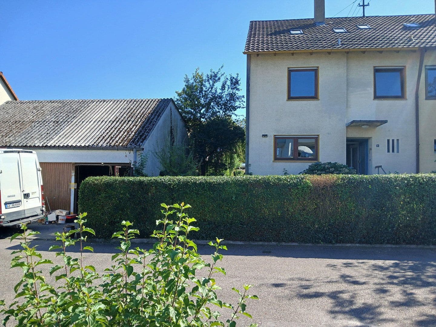 Prodej domu 160 m², pozemek 448 m², Tulpenstr. 9, Erdmannhausen, Bádensko-Württembersko Prodej domu 160 m², pozemek 448 m², Tulpenstr. 9, Erdmannhausen, Bádensko-Württembersko