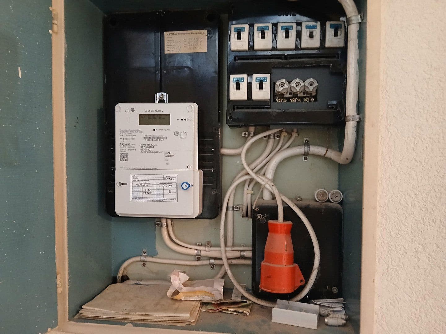 Prodej domu 160 m², pozemek 448 m², Tulpenstr. 9, Erdmannhausen, Bádensko-Württembersko Prodej domu 160 m², pozemek 448 m², Tulpenstr. 9, Erdmannhausen, Bádensko-Württembersko