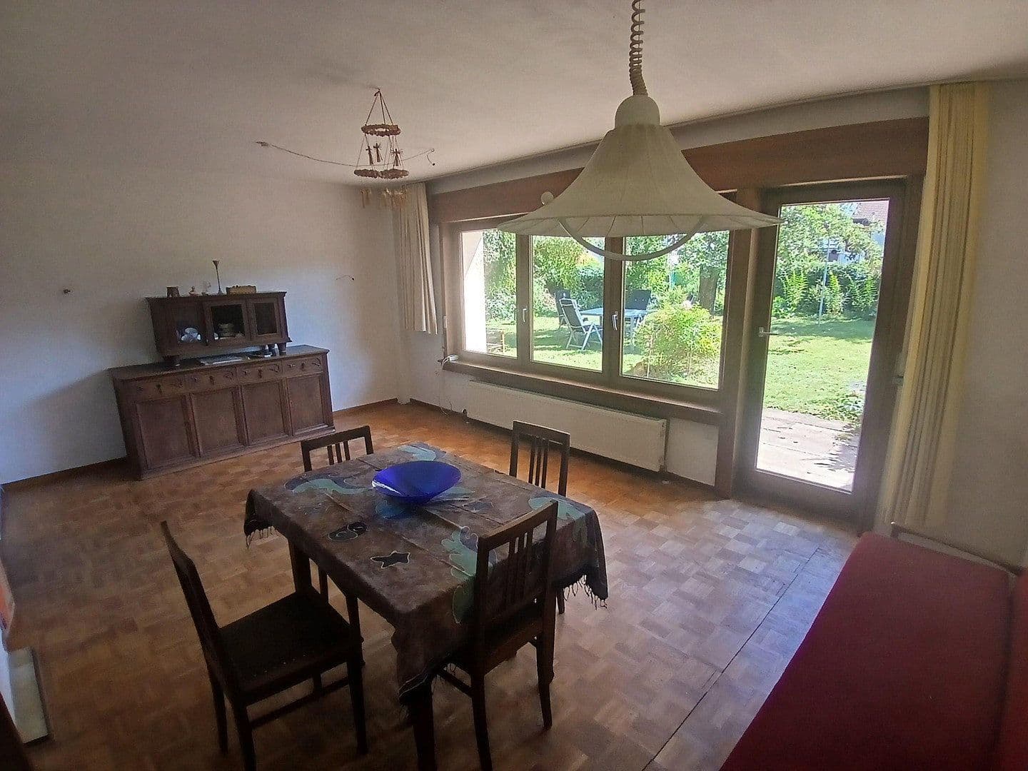 Prodej domu 160 m², pozemek 448 m², Tulpenstr. 9, Erdmannhausen, Bádensko-Württembersko Prodej domu 160 m², pozemek 448 m², Tulpenstr. 9, Erdmannhausen, Bádensko-Württembersko