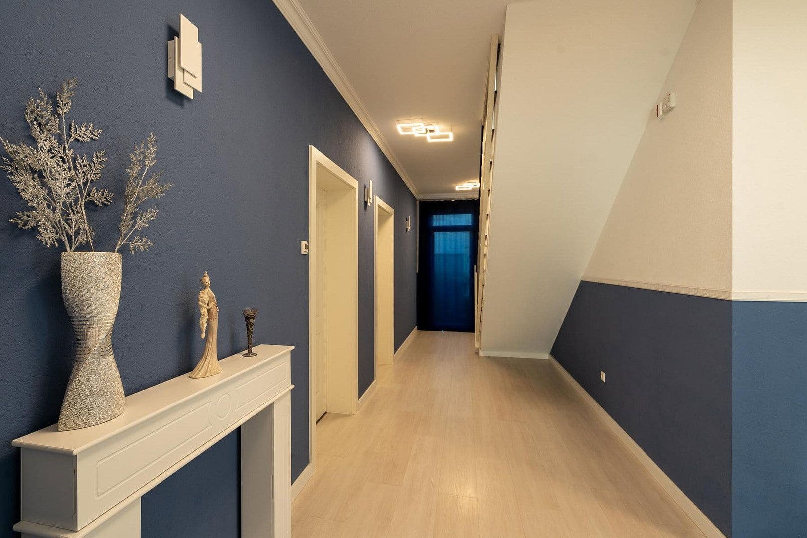 Prodej domu 315 m², pozemek 727 m², Satteldorf, Bádensko-Württembersko Prodej domu 315 m², pozemek 727 m², Satteldorf, Bádensko-Württembersko