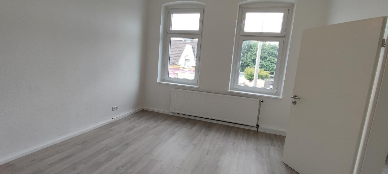 Pronájem bytu 4+1 88 m², Thüringer Str. 31, Oberhausen, Severní Porýní-Vestfálsko Pronájem bytu 4+1 88 m², Thüringer Str. 31, Oberhausen, Severní Porýní-Vestfálsko