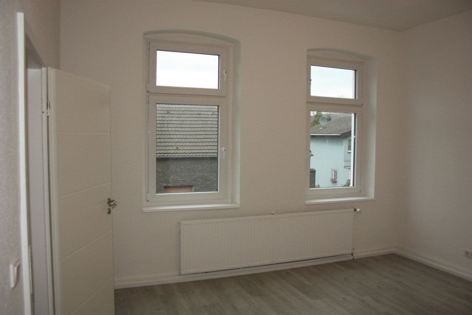 Pronájem bytu 4+1 88 m², Thüringer Str. 31, Oberhausen, Severní Porýní-Vestfálsko Pronájem bytu 4+1 88 m², Thüringer Str. 31, Oberhausen, Severní Porýní-Vestfálsko