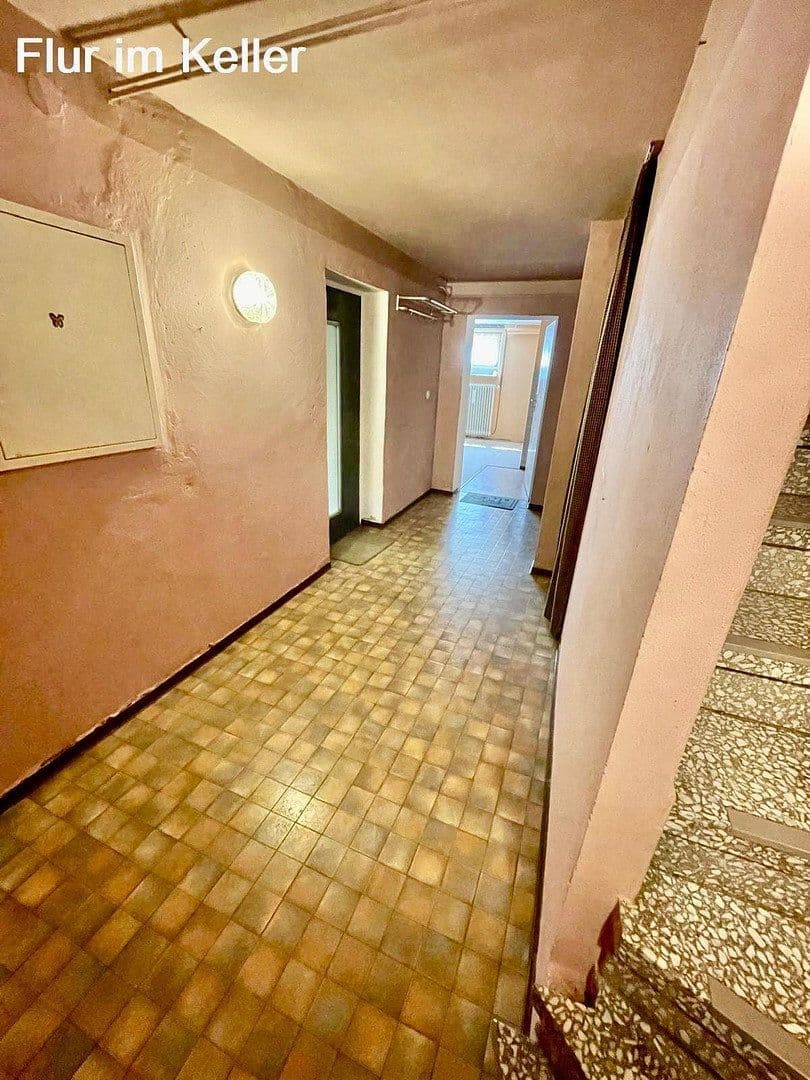 Prodej domu 210 m², pozemek 916 m², Uetze, Dolní Sasko Prodej domu 210 m², pozemek 916 m², Uetze, Dolní Sasko