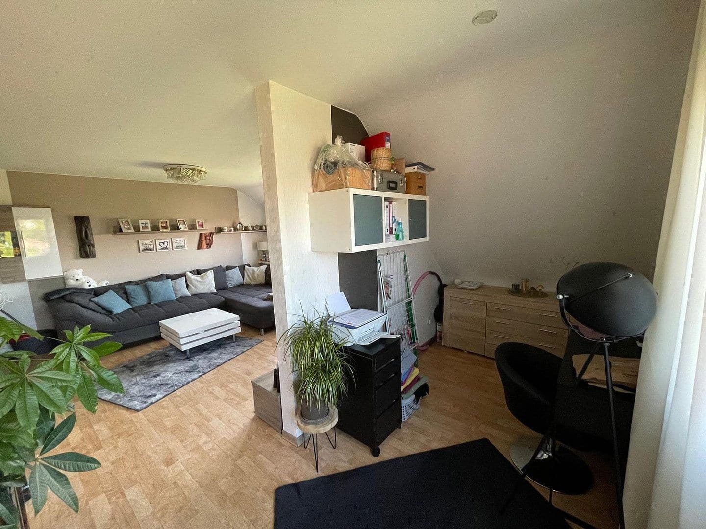 Prodej domu 210 m², pozemek 916 m², Uetze, Dolní Sasko Prodej domu 210 m², pozemek 916 m², Uetze, Dolní Sasko