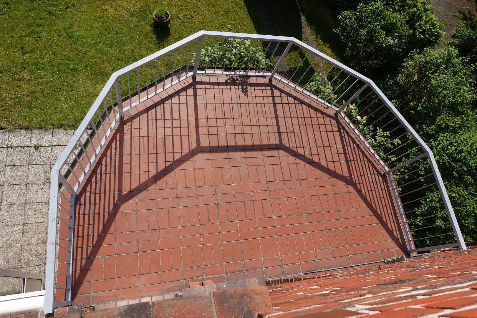 Prodej domu 170 m², pozemek 1.293 m², Hamburg, Hamburg Prodej domu 170 m², pozemek 1.293 m², Hamburg, Hamburg