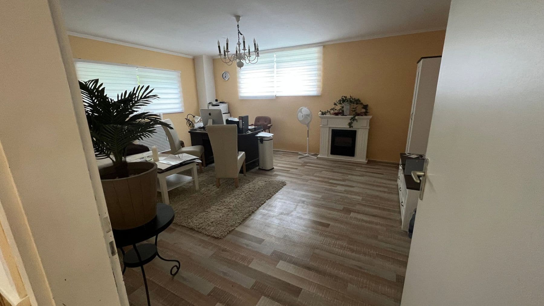 Prodej nebytového prostoru 650 m², Düsseldorfer Straße 65, Wuppertal, Severní Porýní-Vestfálsko Prodej nebytového prostoru 650 m², Düsseldorfer Straße 65, Wuppertal, Severní Porýní-Vestfálsko