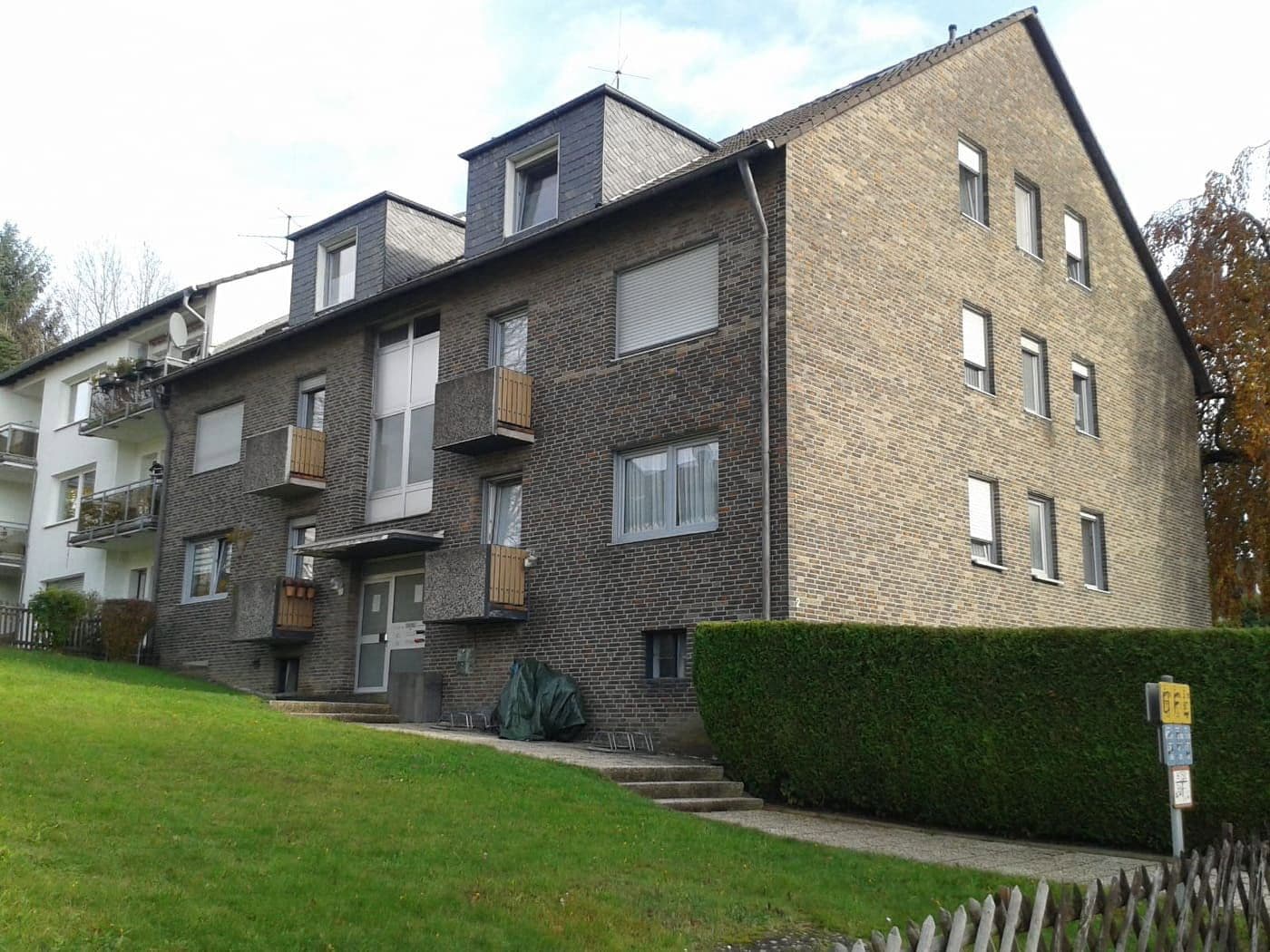 Prodej domu 629 m², pozemek 784 m², An der Flosswiese 2, Burscheid, Severní Porýní-Vestfálsko Prodej domu 629 m², pozemek 784 m², An der Flosswiese 2, Burscheid, Severní Porýní-Vestfálsko