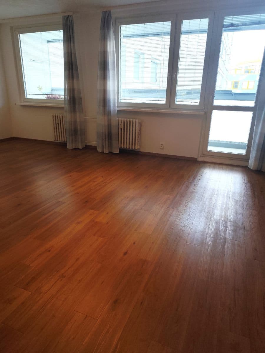 Pronájem bytu 3+kk 75 m², Ostravská, Praha, Praha Pronájem bytu 3+kk 75 m², Ostravská, Praha, Praha