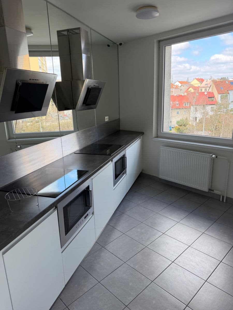 Pronájem bytu 1+kk 24 m², Hornoměcholupská, Praha, Praha Pronájem bytu 1+kk 24 m², Hornoměcholupská, Praha, Praha