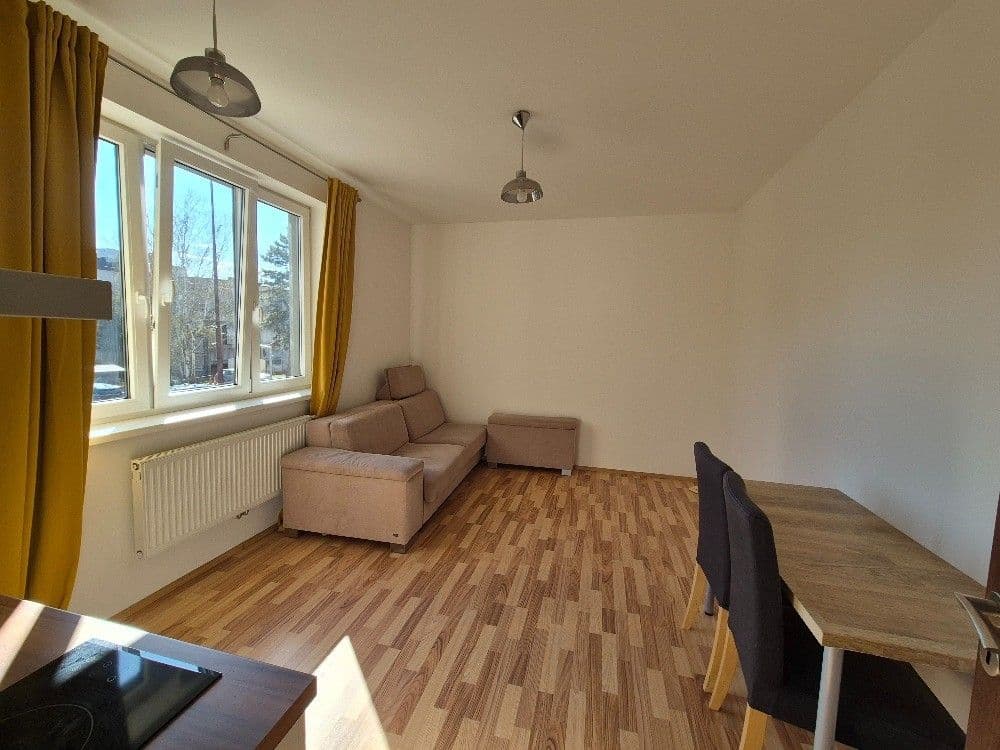 Pronájem bytu 1+kk 24 m², Freyova, Praha, Praha Pronájem bytu 1+kk 24 m², Freyova, Praha, Praha