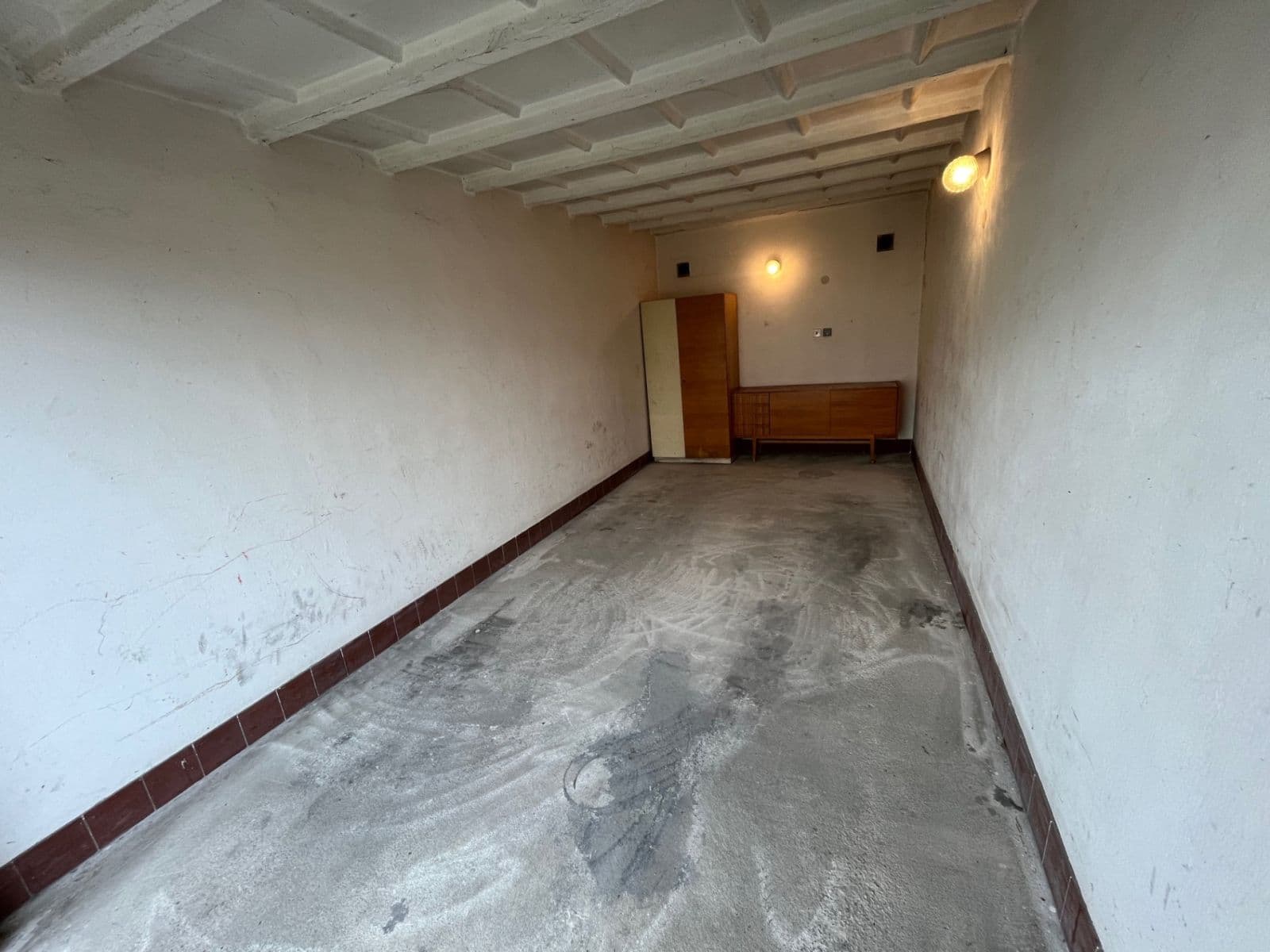 Prodej garáže 19 m², Nádražní, Klatovy, Plzeňský kraj Prodej garáže 19 m², Nádražní, Klatovy, Plzeňský kraj