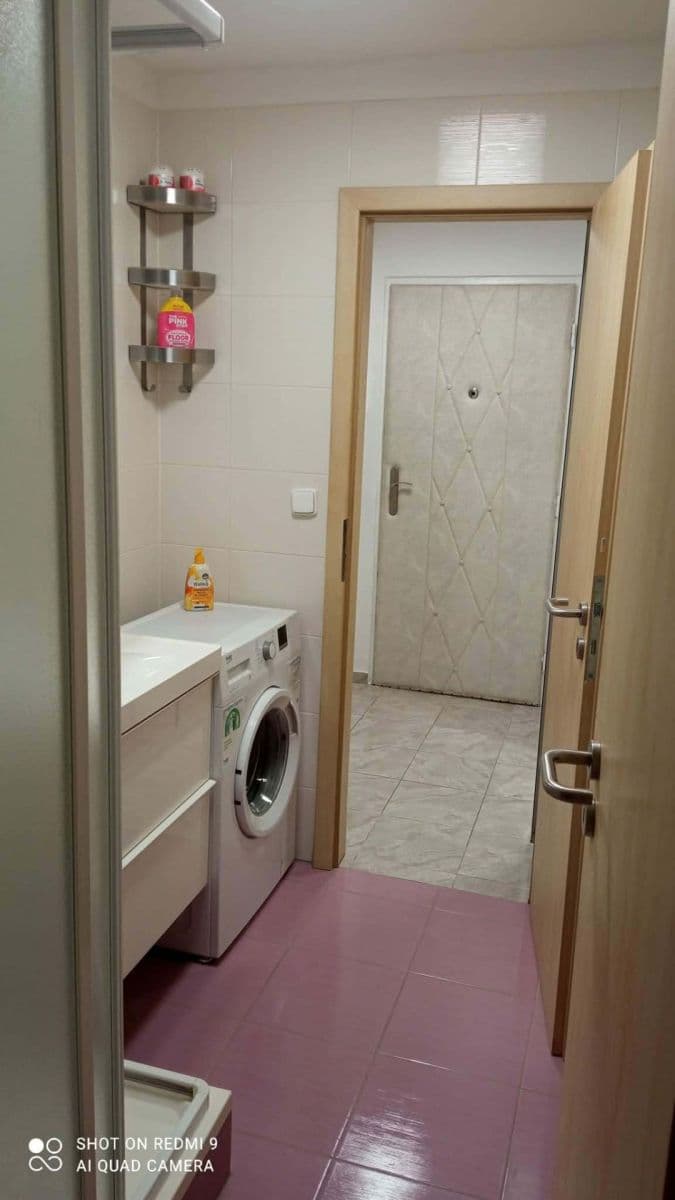 Prodej bytu 3+1 78 m², Dukelská, Zlín, Zlínský kraj Prodej bytu 3+1 78 m², Dukelská, Zlín, Zlínský kraj