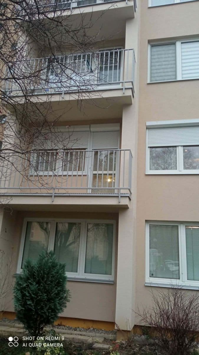 Prodej bytu 3+1 78 m², Dukelská, Zlín, Zlínský kraj Prodej bytu 3+1 78 m², Dukelská, Zlín, Zlínský kraj