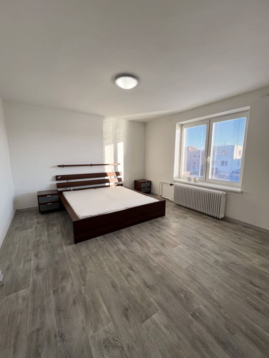 Pronájem domu 90 m², pozemek 254 m², 28. října, Opava, Moravskoslezský kraj Pronájem domu 90 m², pozemek 254 m², 28. října, Opava, Moravskoslezský kraj