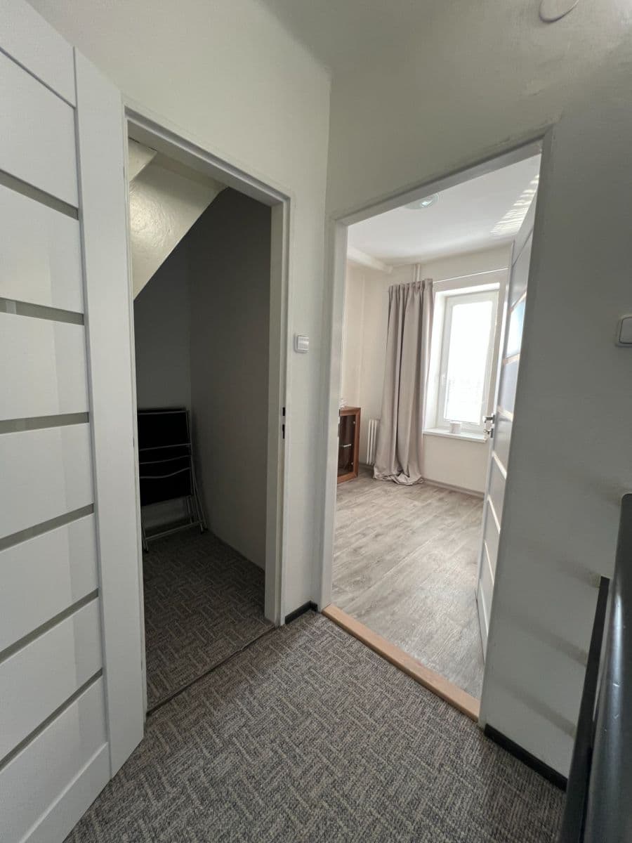 Pronájem domu 90 m², pozemek 254 m², 28. října, Opava, Moravskoslezský kraj Pronájem domu 90 m², pozemek 254 m², 28. října, Opava, Moravskoslezský kraj