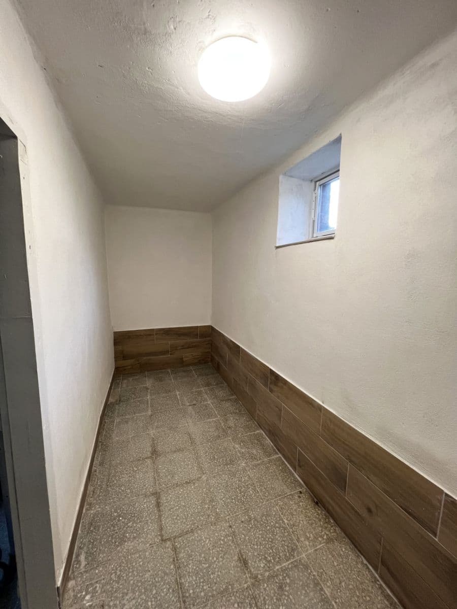 Pronájem domu 90 m², pozemek 254 m², 28. října, Opava, Moravskoslezský kraj Pronájem domu 90 m², pozemek 254 m², 28. října, Opava, Moravskoslezský kraj