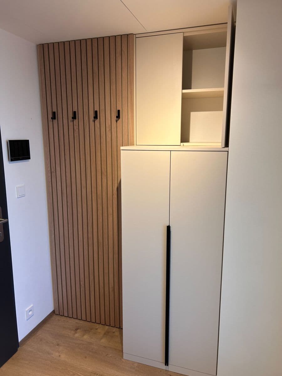 Prodej bytu 1+kk 32 m², U Lihovaru, Praha, Praha Prodej bytu 1+kk 32 m², U Lihovaru, Praha, Praha