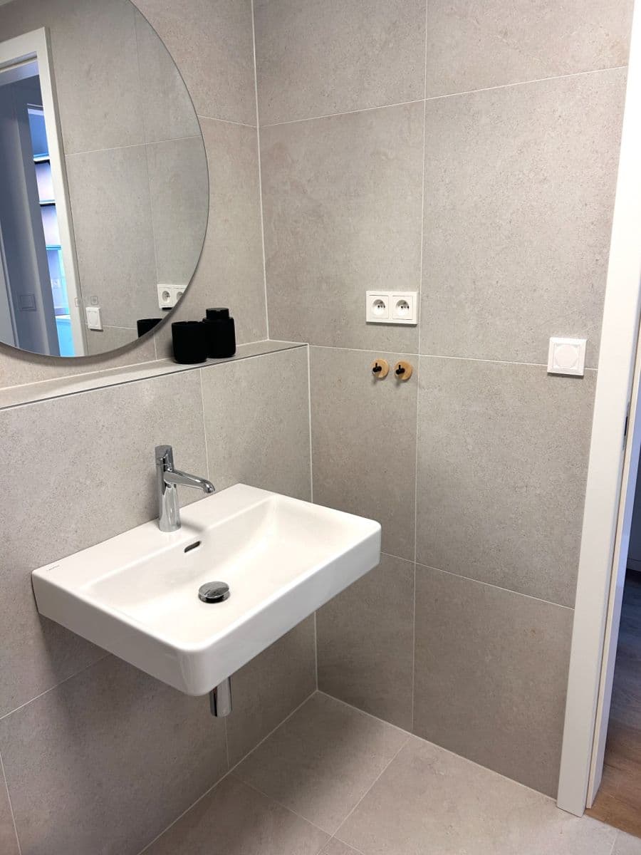 Prodej bytu 1+kk 32 m², U Lihovaru, Praha, Praha Prodej bytu 1+kk 32 m², U Lihovaru, Praha, Praha