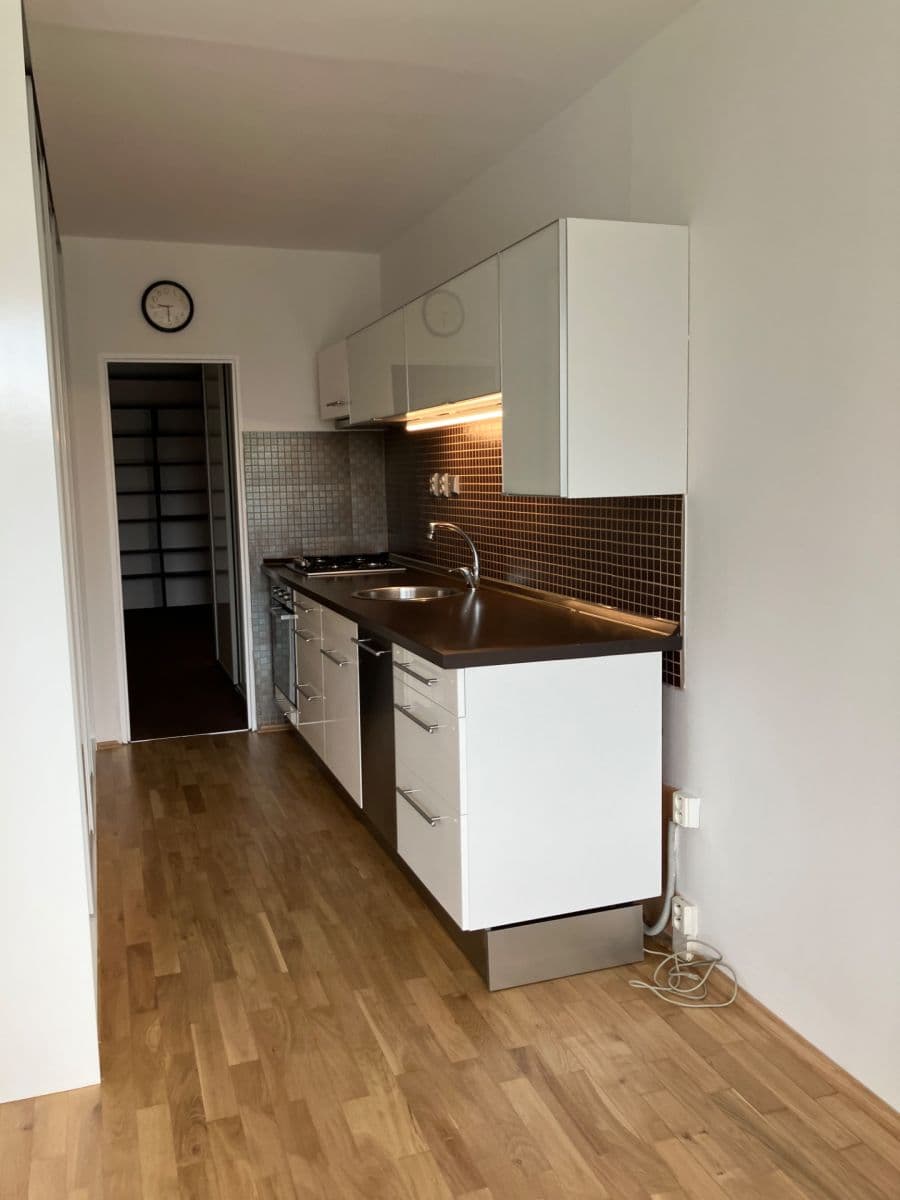 Prodej bytu 3+1 92 m², Aubrechtové, Praha, Praha Prodej bytu 3+1 92 m², Aubrechtové, Praha, Praha
