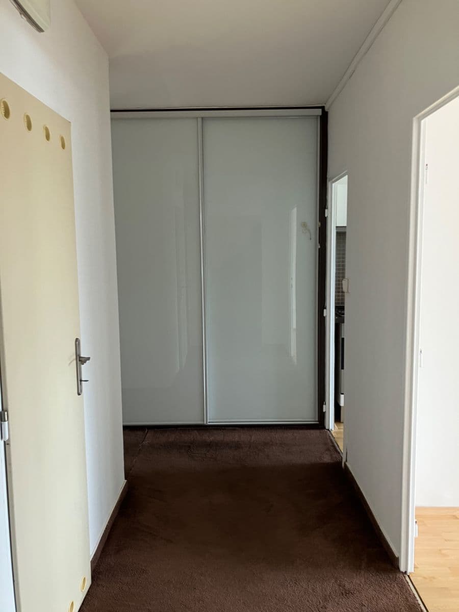 Prodej bytu 3+1 92 m², Aubrechtové, Praha, Praha Prodej bytu 3+1 92 m², Aubrechtové, Praha, Praha