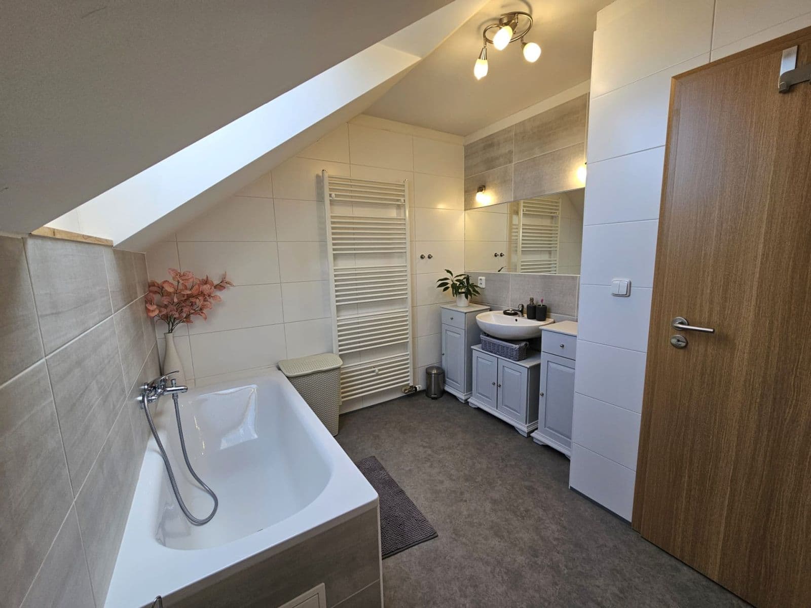 Prodej domu 120 m², pozemek 100 m², Soběslavova, Kladno, Středočeský kraj Prodej domu 120 m², pozemek 100 m², Soběslavova, Kladno, Středočeský kraj