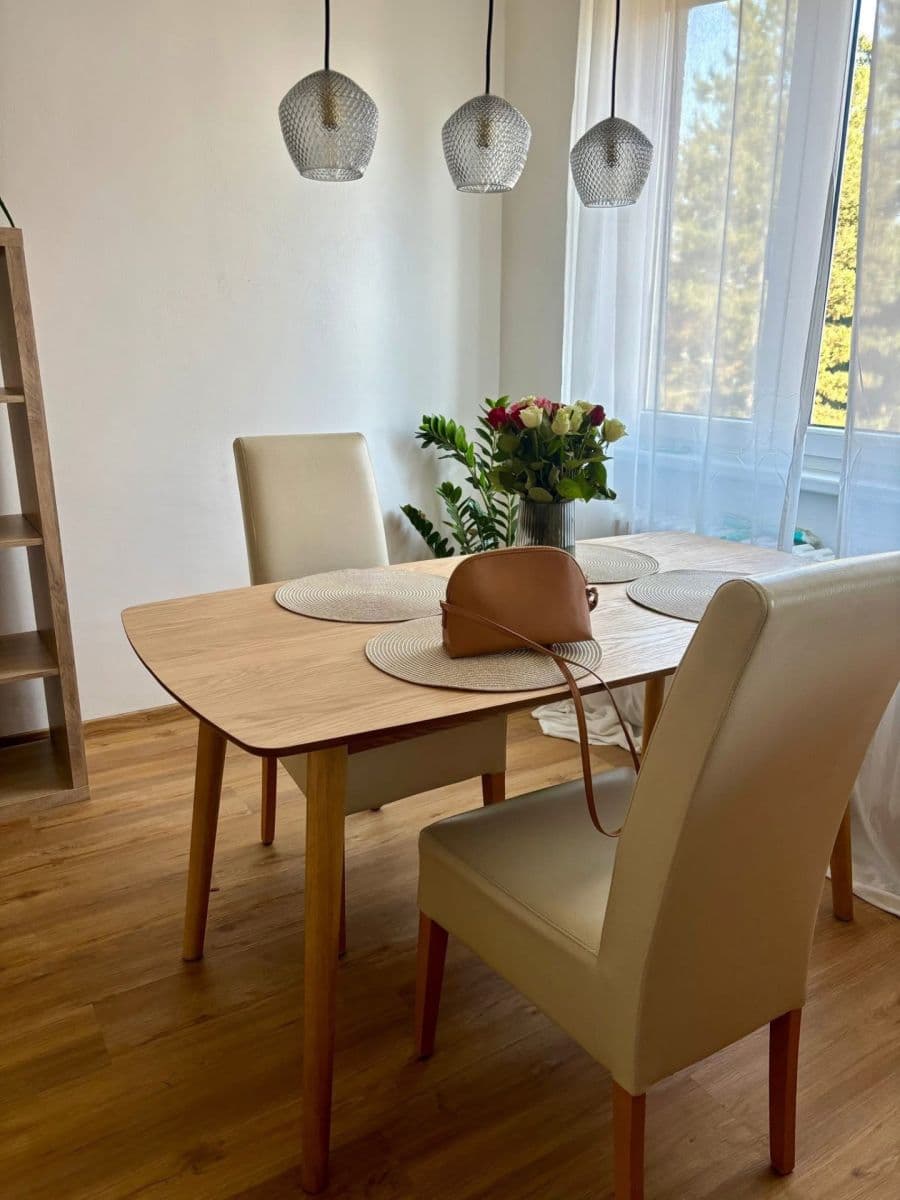 Pronájem bytu 3+kk 68 m², Sídliště Ⅰ, Kamenice, Středočeský kraj Pronájem bytu 3+kk 68 m², Sídliště Ⅰ, Kamenice, Středočeský kraj