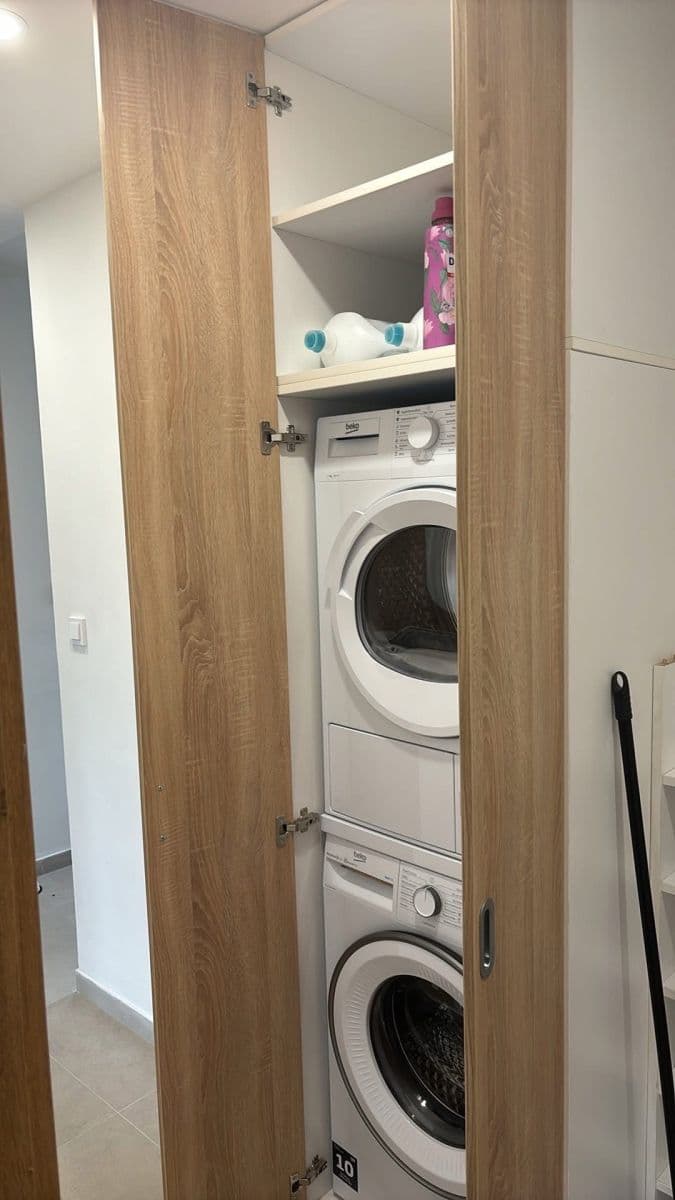 Pronájem bytu 3+kk 68 m², Sídliště Ⅰ, Kamenice, Středočeský kraj Pronájem bytu 3+kk 68 m², Sídliště Ⅰ, Kamenice, Středočeský kraj