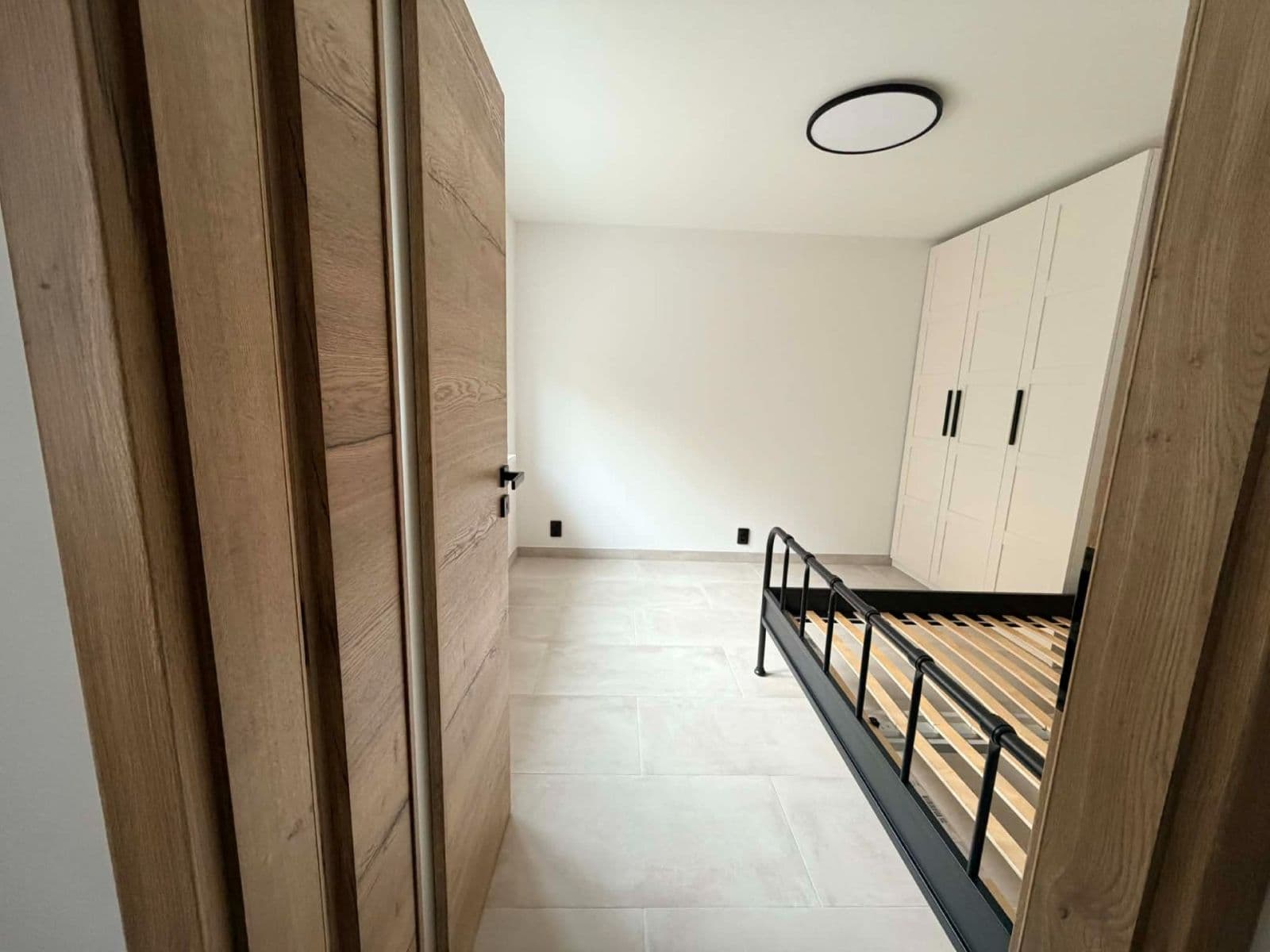 Pronájem bytu 1+1 35 m², Dřínová, Brno, Jihomoravský kraj Pronájem bytu 1+1 35 m², Dřínová, Brno, Jihomoravský kraj