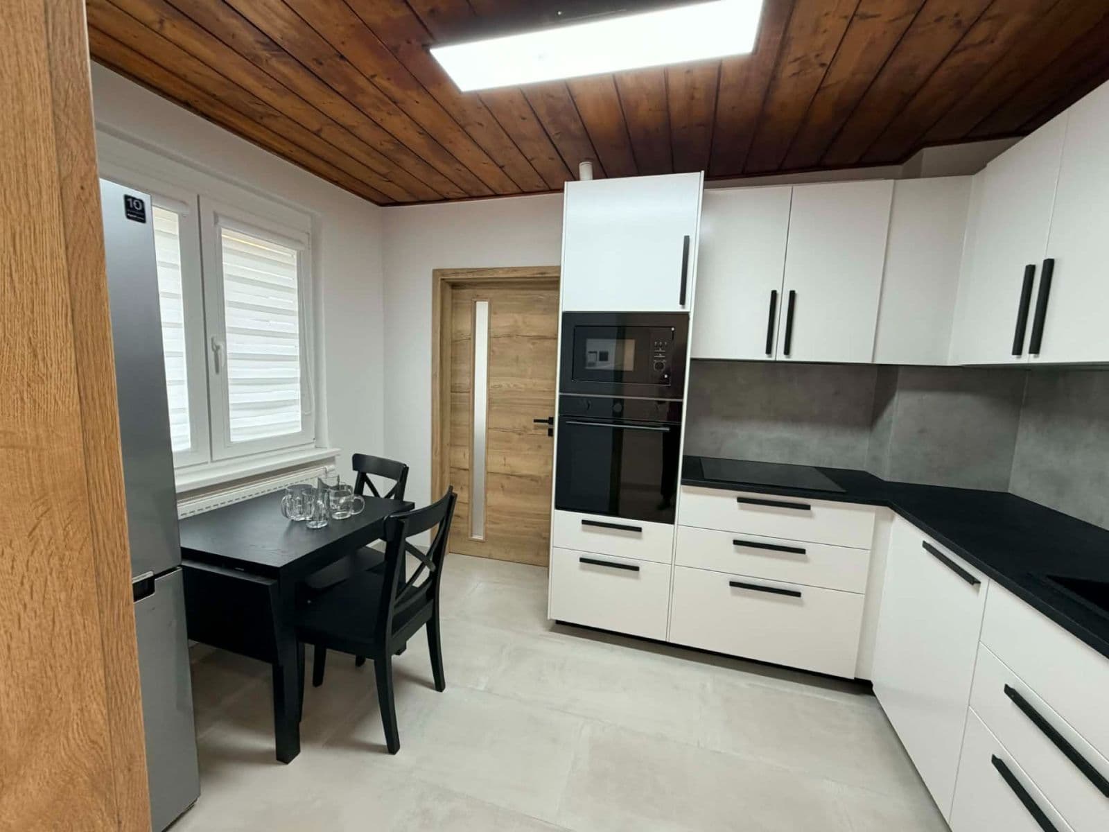 Pronájem bytu 1+1 35 m², Dřínová, Brno, Jihomoravský kraj Pronájem bytu 1+1 35 m², Dřínová, Brno, Jihomoravský kraj