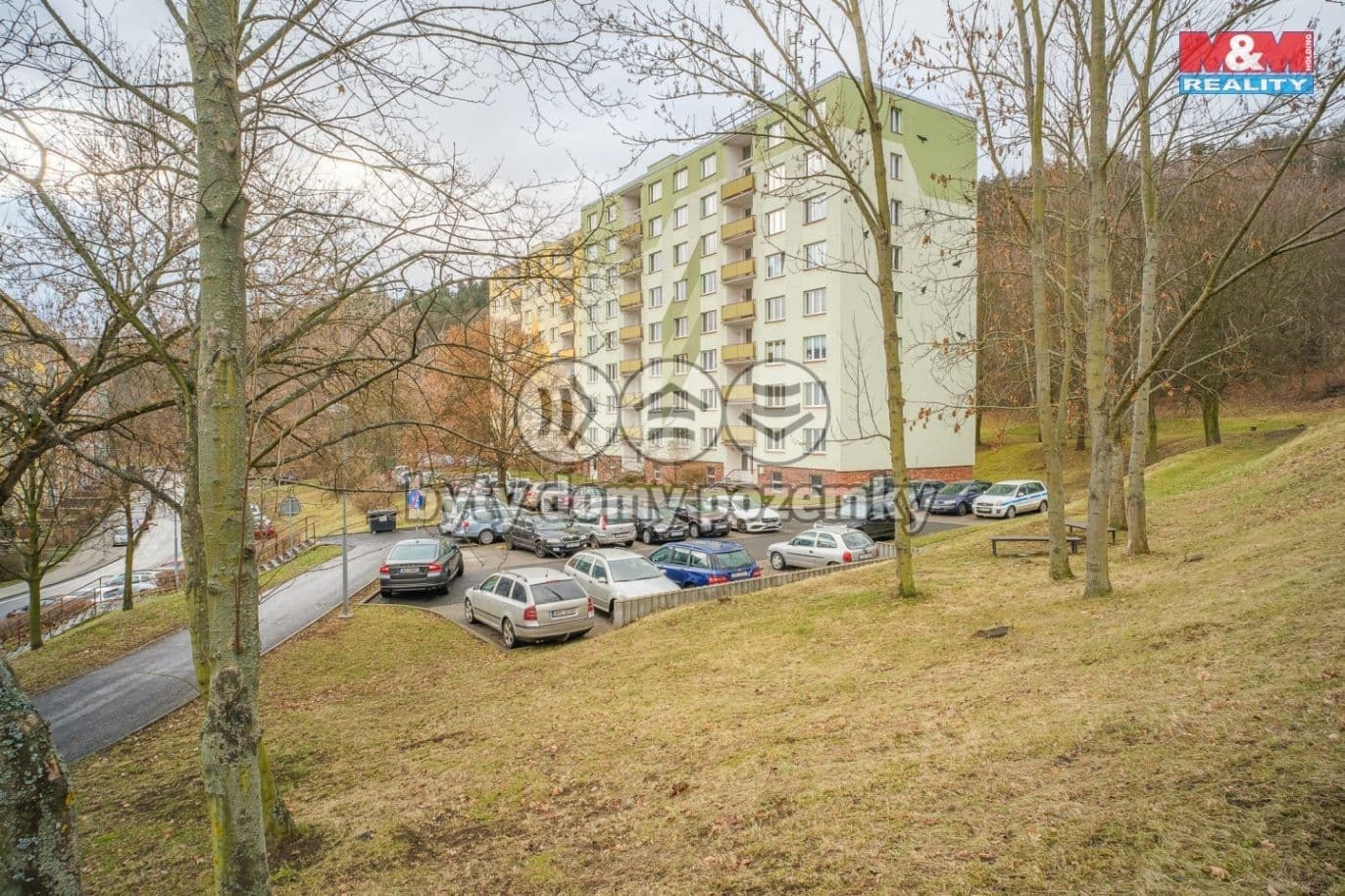 Prodej bytu 2+1 53 m², Na Podlesí, Kadaň, Ústecký kraj Prodej bytu 2+1 53 m², Na Podlesí, Kadaň, Ústecký kraj