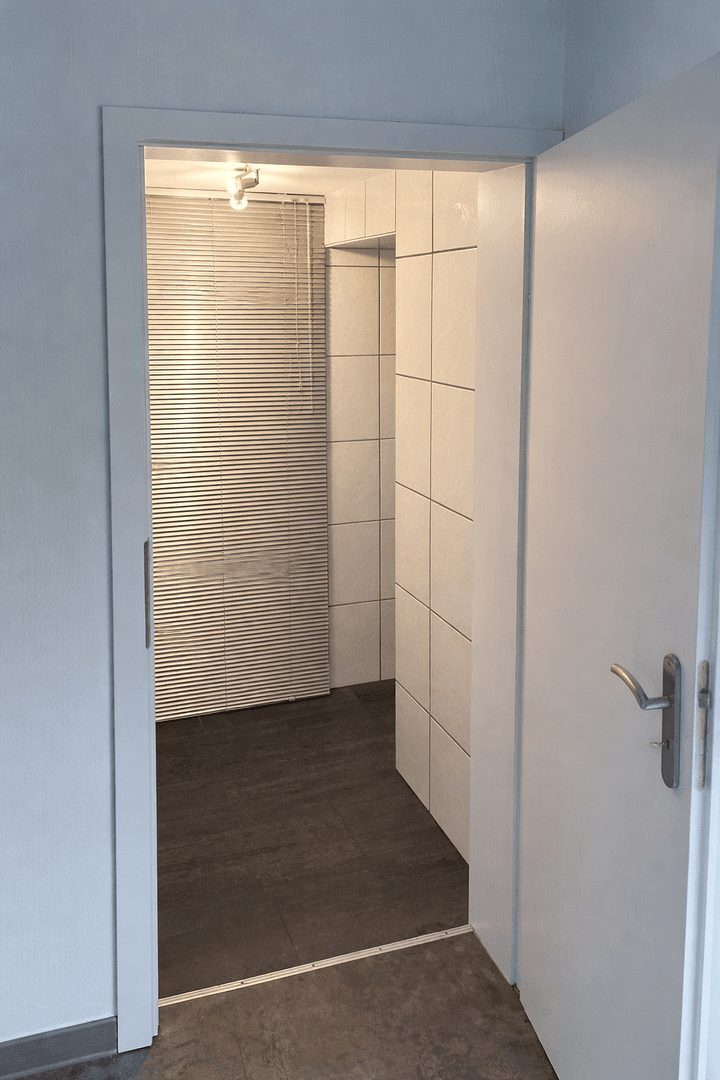 Pronájem bytu 3+1 110 m², Neckarstr.6, Mönchengladbach, Severní Porýní-Vestfálsko Pronájem bytu 3+1 110 m², Neckarstr.6, Mönchengladbach, Severní Porýní-Vestfálsko