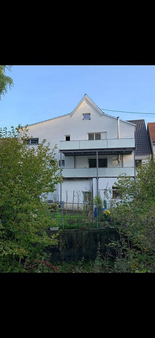 Prodej domu 350 m², pozemek 316 m², Im Stelle, Dettingen unter Teck, Bádensko-Württembersko Prodej domu 350 m², pozemek 316 m², Im Stelle, Dettingen unter Teck, Bádensko-Württembersko