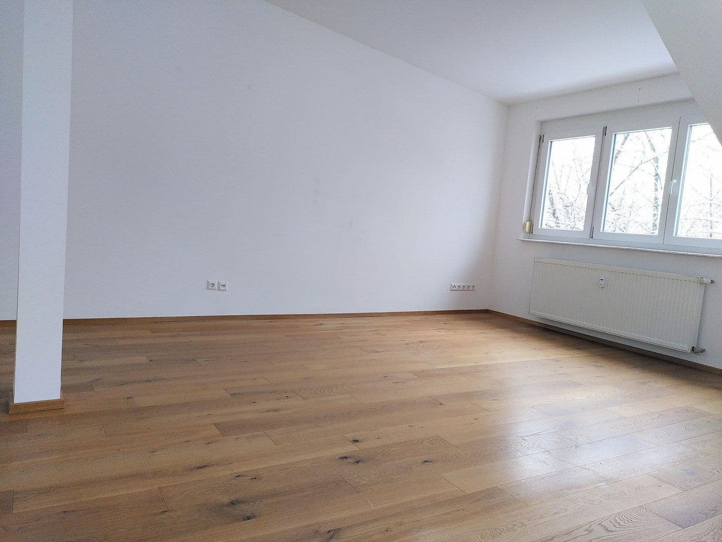 Prodej bytu 4+1 82 m², Baden-Baden, Bádensko-Württembersko Prodej bytu 4+1 82 m², Baden-Baden, Bádensko-Württembersko