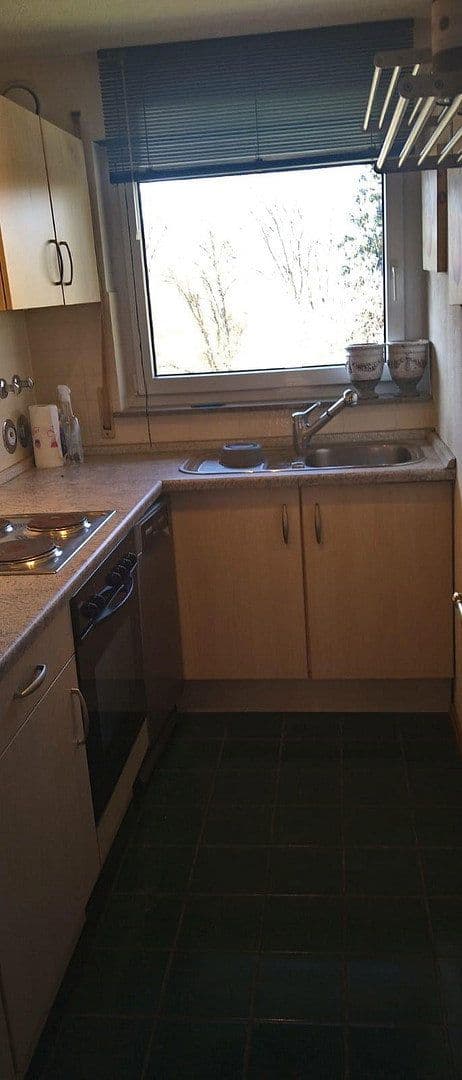 Prodej bytu 3+1 70 m², Fohrenbühlstraße, Stuttgart, Bádensko-Württembersko Prodej bytu 3+1 70 m², Fohrenbühlstraße, Stuttgart, Bádensko-Württembersko