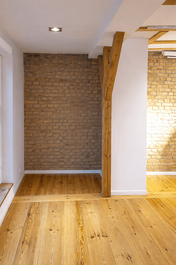 Prodej bytu 4+1 150 m², Berlin, Berlín Prodej bytu 4+1 150 m², Berlin, Berlín