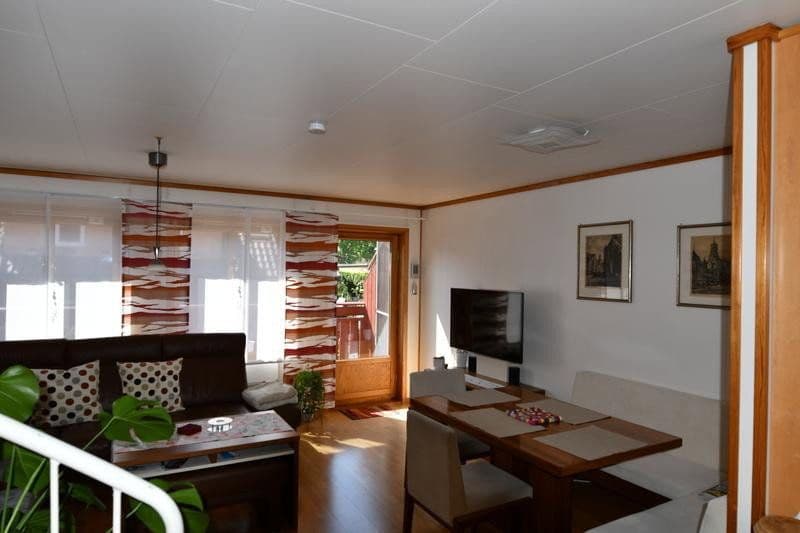 Prodej bytu 4+1 113 m², Vaihingen an der Enz, Bádensko-Württembersko Prodej bytu 4+1 113 m², Vaihingen an der Enz, Bádensko-Württembersko