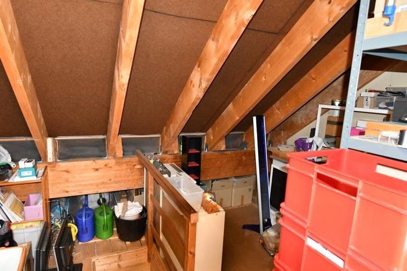 Prodej bytu 4+1 113 m², Vaihingen an der Enz, Bádensko-Württembersko Prodej bytu 4+1 113 m², Vaihingen an der Enz, Bádensko-Württembersko