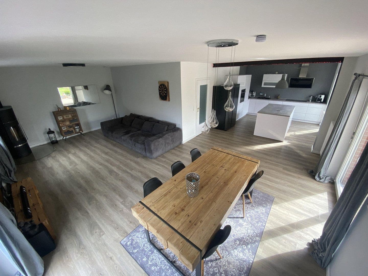 Prodej domu 134 m², pozemek 800 m², Hanstedt, Dolní Sasko Prodej domu 134 m², pozemek 800 m², Hanstedt, Dolní Sasko