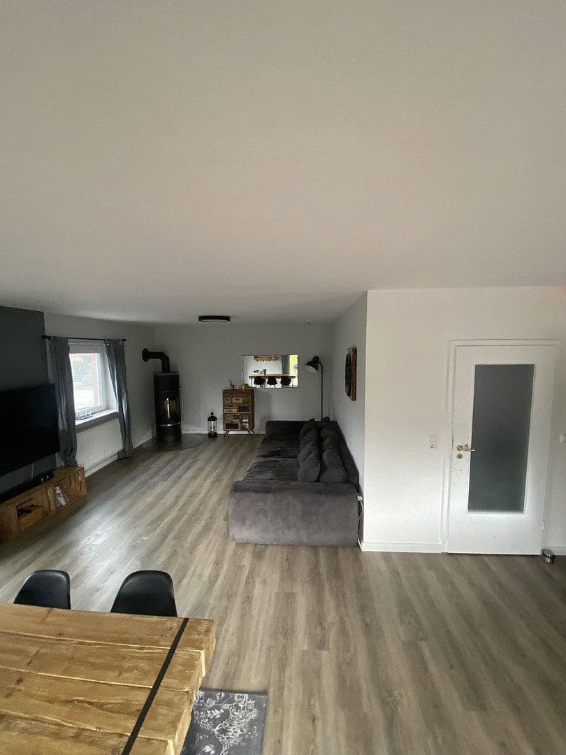 Prodej domu 134 m², pozemek 800 m², Hanstedt, Dolní Sasko Prodej domu 134 m², pozemek 800 m², Hanstedt, Dolní Sasko