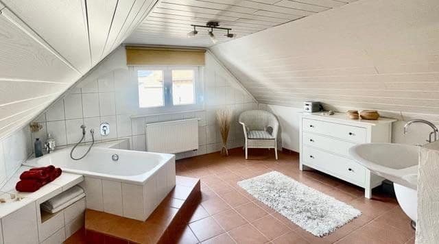 Prodej domu 196 m², pozemek 440 m², Billigheim-Ingenheim, Porýní-Falc Prodej domu 196 m², pozemek 440 m², Billigheim-Ingenheim, Porýní-Falc