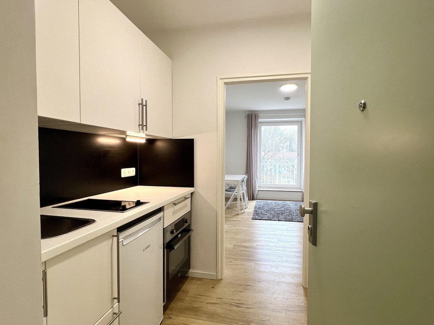 Pronájem bytu 1+1 22 m², Falkenstraße 33, München, Bavorsko Pronájem bytu 1+1 22 m², Falkenstraße 33, München, Bavorsko