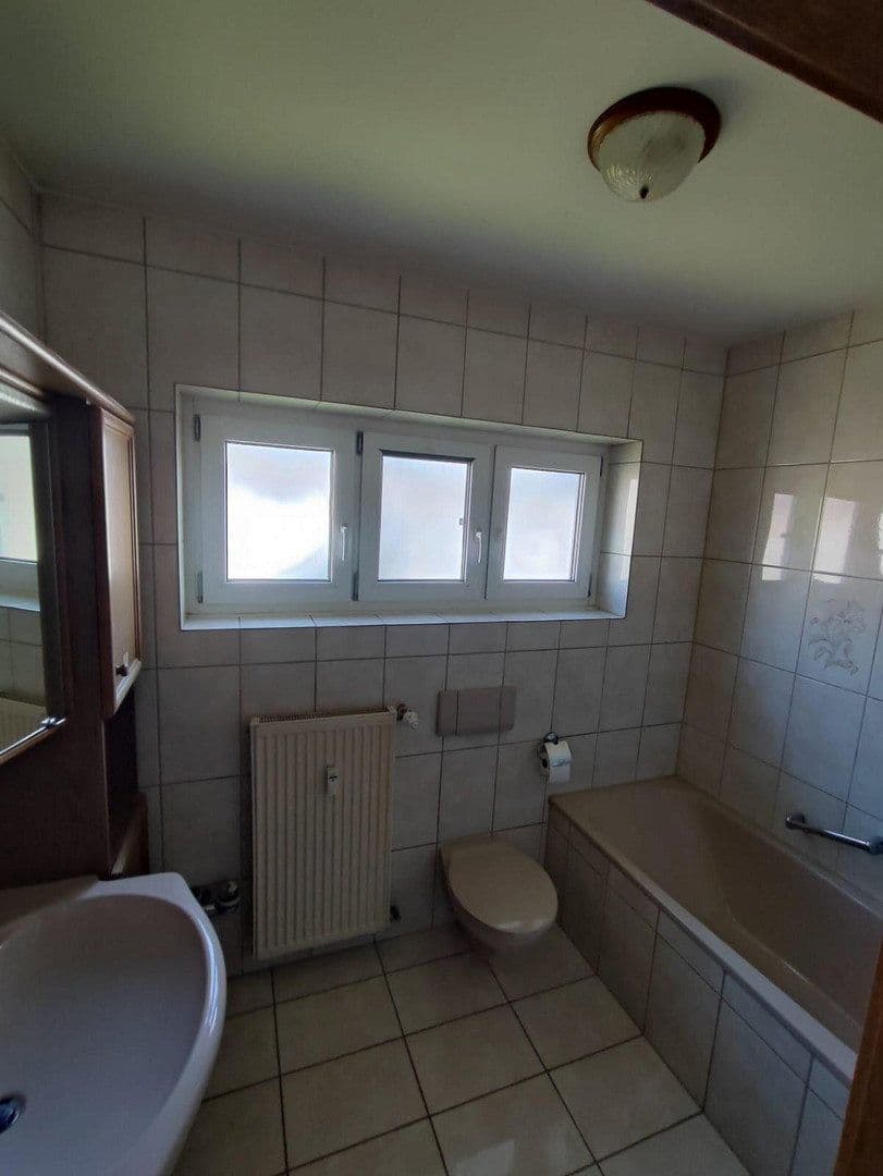 Pronájem bytu 4+1 109 m², Wiesloch, Bádensko-Württembersko Pronájem bytu 4+1 109 m², Wiesloch, Bádensko-Württembersko