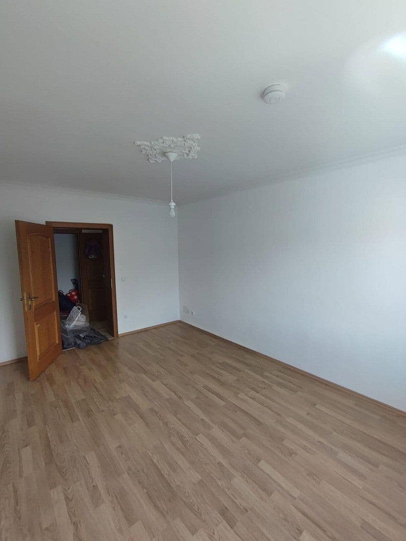 Pronájem bytu 4+1 109 m², Wiesloch, Bádensko-Württembersko Pronájem bytu 4+1 109 m², Wiesloch, Bádensko-Württembersko