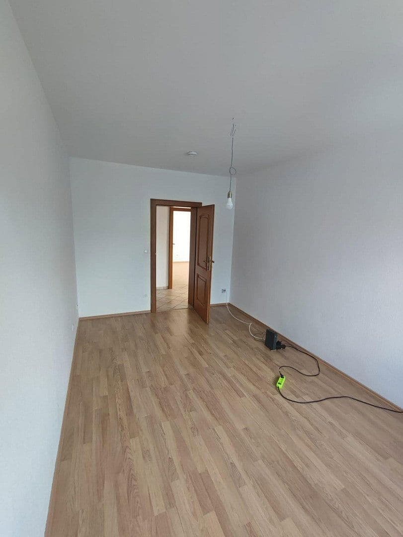 Pronájem bytu 4+1 109 m², Wiesloch, Bádensko-Württembersko Pronájem bytu 4+1 109 m², Wiesloch, Bádensko-Württembersko