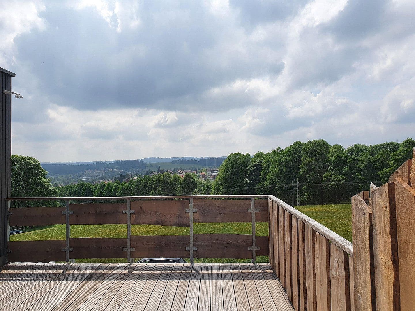 Prodej bytu 4+1 126 m², Herzog-Johann-Albrecht-Str. 59, Braunlage, Dolní Sasko Prodej bytu 4+1 126 m², Herzog-Johann-Albrecht-Str. 59, Braunlage, Dolní Sasko