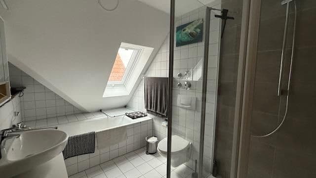 Prodej bytu 2+kk 62 m², Pommerstraße 54, Kernen im Remstal, Bádensko-Württembersko Prodej bytu 2+kk 62 m², Pommerstraße 54, Kernen im Remstal, Bádensko-Württembersko