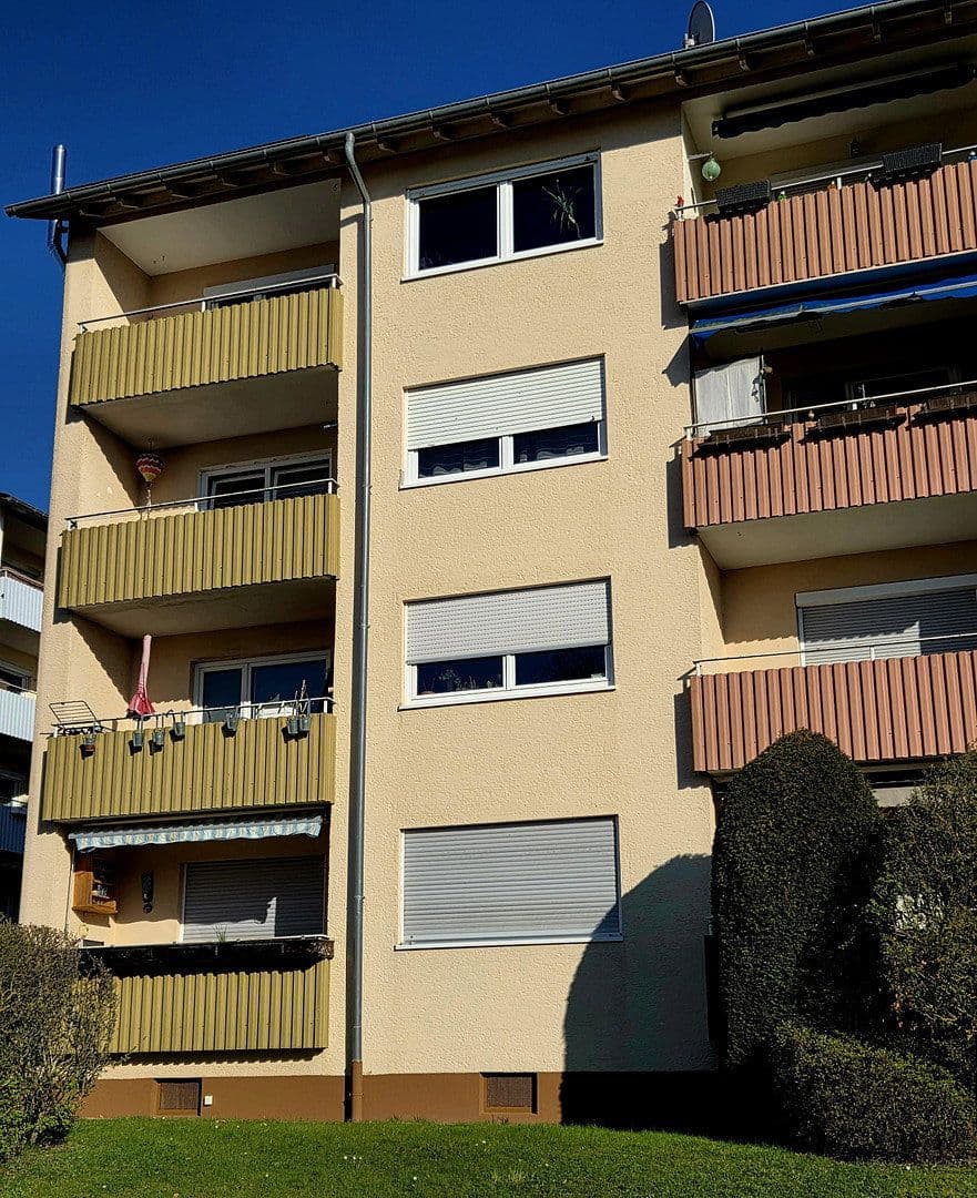 Prodej bytu 3+1 70 m², Calw, Bádensko-Württembersko Prodej bytu 3+1 70 m², Calw, Bádensko-Württembersko