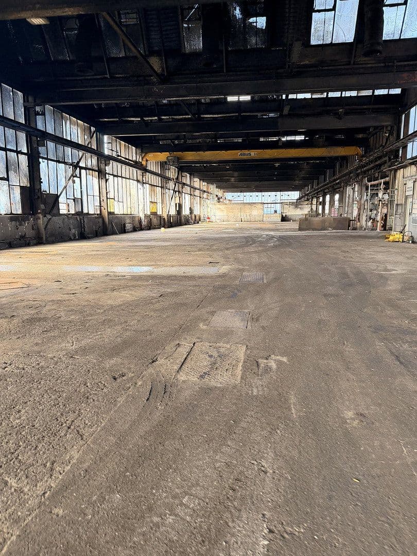 Pronájem nebytového prostoru 3.000 m², Posener Straße 35A, Lübeck, Šlesvicko-Holštýnsko Pronájem nebytového prostoru 3.000 m², Posener Straße 35A, Lübeck, Šlesvicko-Holštýnsko